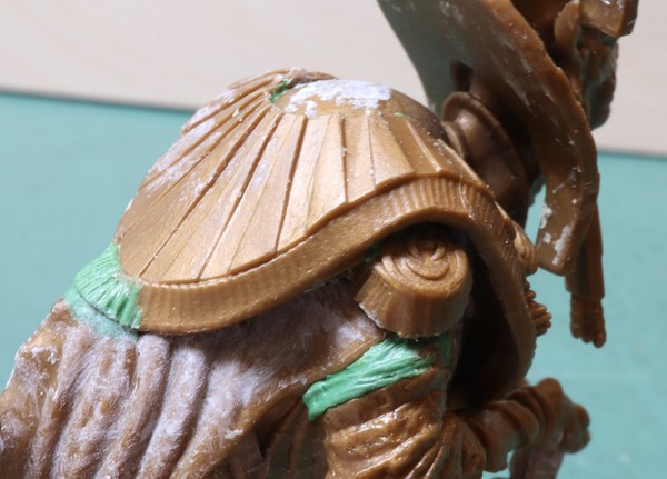 Typical fixing of a Cthulhu Wars figure to make the computerized sculpt and the joinery work, while adding a bit of texture.