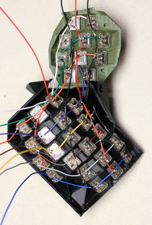 The fourth stage of wiring up the right-hand key clusters, adding diodes and connecting the rows.