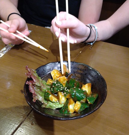 Gurka till förrätt på Chikaichi i Kagoshima.